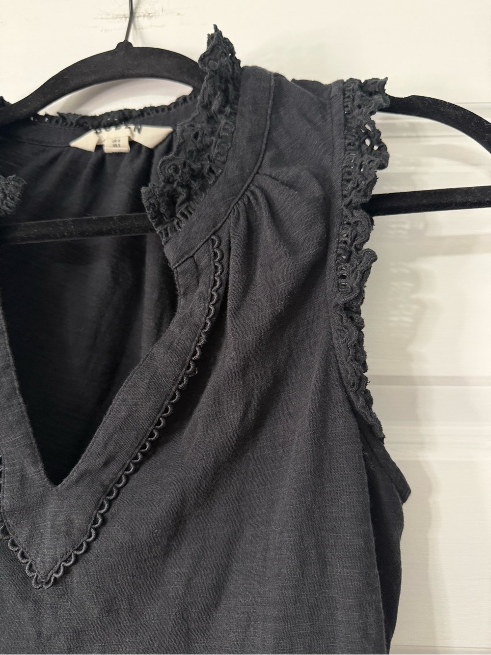 Boden Black Aria Broderie Trim Vest Tank - Picture 6 of 7